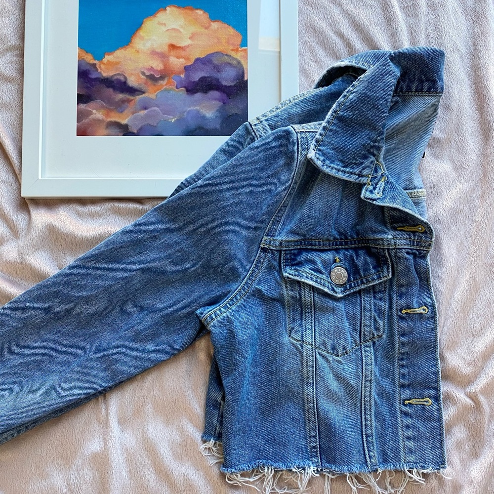 BDG Urban Outfitters Cropped Jean Jacket